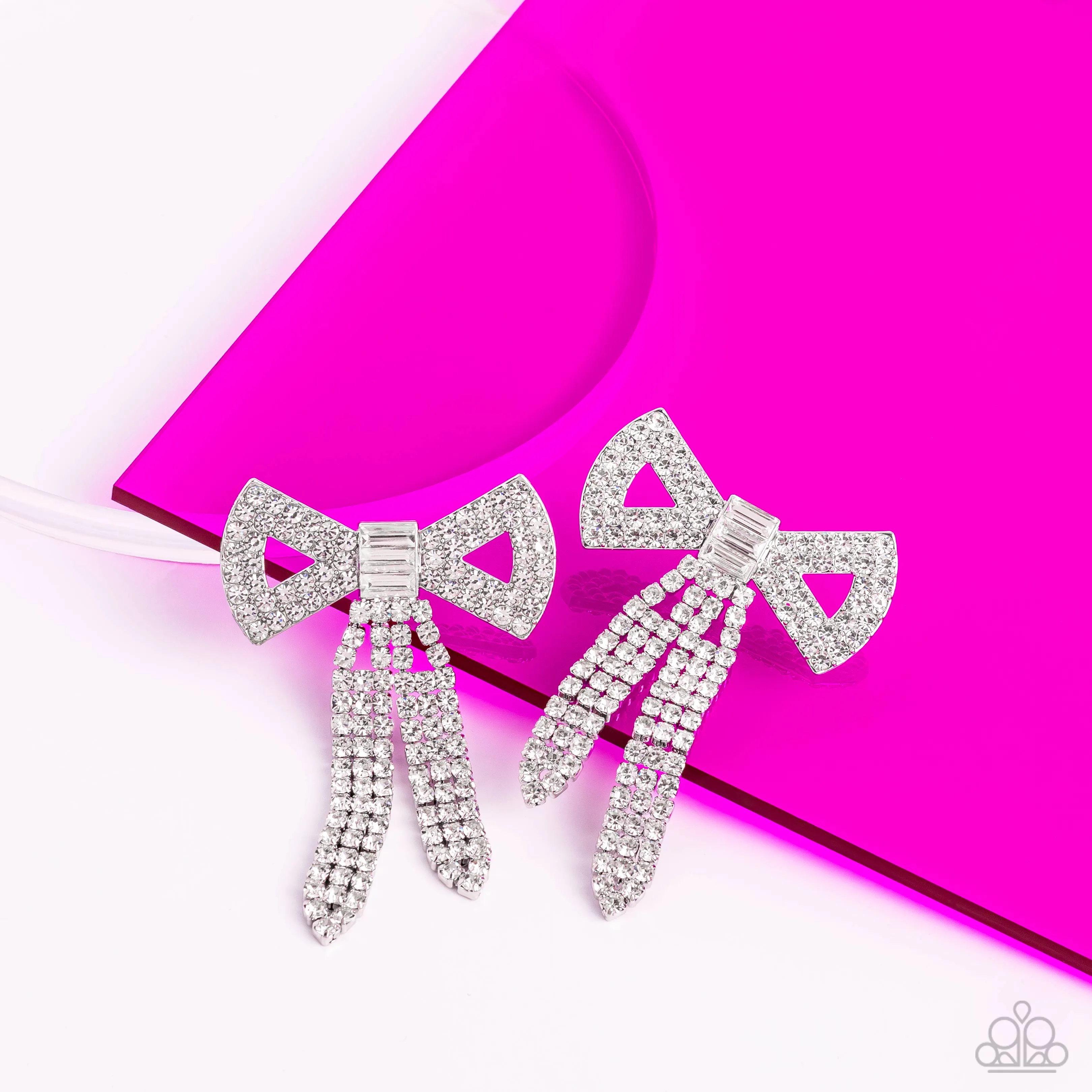 Paparazzi Just BOW With It White Exclusive Post Earrings